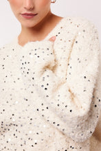 Load image into Gallery viewer, FLURESK Knitted Sweater Nayra Off White