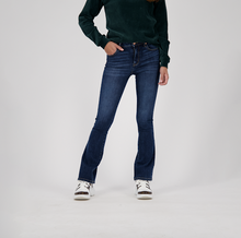 Load image into Gallery viewer, RAIZZED Flared Jeans Sunrise Dark Blue stone