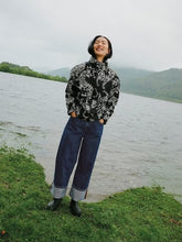 Load image into Gallery viewer, WHITE STUFF Bailey Straight Turn Up Jeans