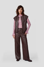 Load image into Gallery viewer, FLURESK Fauve Gillet Dusky Maroon