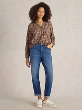 Load image into Gallery viewer, WHITE STUFF Freya Weekend Jeans