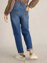 Load image into Gallery viewer, WHITE STUFF Freya Weekend Jeans