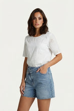 Load image into Gallery viewer, FLURESK Top Mae Off White