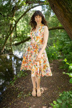 Load image into Gallery viewer, VERY CHERRY Nova Dress