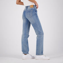 Load image into Gallery viewer, RAIZZED Dawn Yoke straight jeans