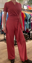 Load image into Gallery viewer, VERY CHERRY Classic Jumpsuit Emmylou Coral