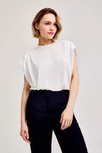 Load image into Gallery viewer, CKS T-shirt Pamina wit