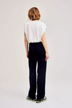 Load image into Gallery viewer, CKS T-shirt Pamina wit