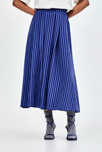 Load image into Gallery viewer, CKS Skirt Skorient