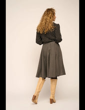 Load image into Gallery viewer, VERY CHERRY Circle skirt Cotswold Tartan Blue
