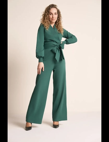VERY CHERRY Classic Jumpsuit Emmylou Punty Forest Green
