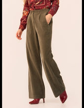 Load image into Gallery viewer, VERY CHERRY Linda Pants Corduroy