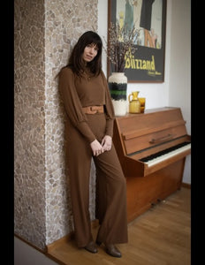 VERY CHERRY Marlene Pants Caramel Gabardine
