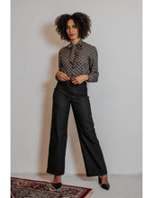 Load image into Gallery viewer, VERY CHERRY Marlene Pants Denim Black