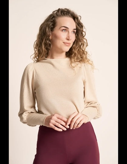 VERY CHERRY Maya Top Gold lurex