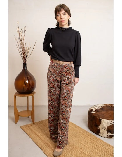 VERY CHERRY Maya Top Soft Viscose Black