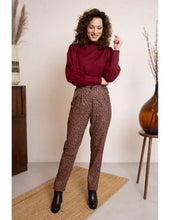 Load image into Gallery viewer, VERY CHERRY Maya Top Soft Viscose Burgundy