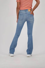 Load image into Gallery viewer, RAIZZED Flared Jeans Sunrise Mid Blue Stone